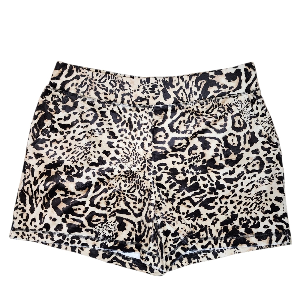 JUICY COUTURE Leopard Velour Short-Sleeve Hoodie & Shorts Set | Size M - Picture 5 of 10